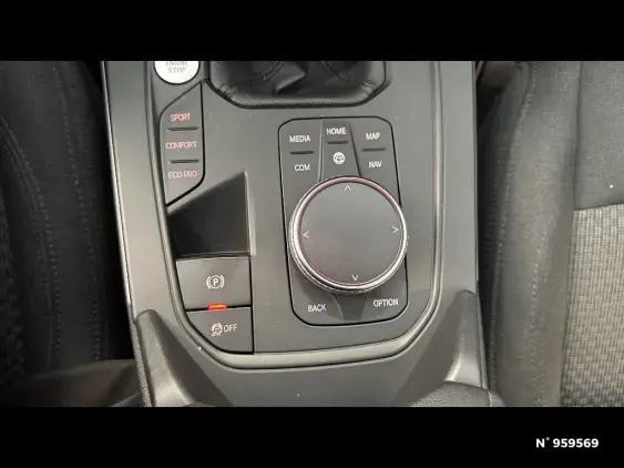 BMW SERIE 1 F40 - voiture d'occasion - Photo 2