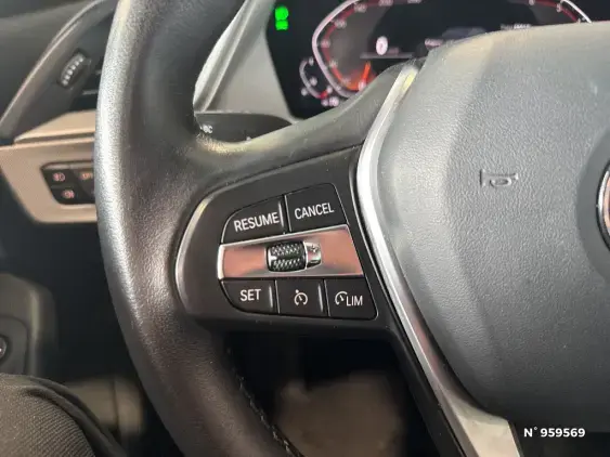 BMW SERIE 1 F40 - voiture d'occasion - Photo 20