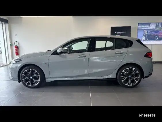 BMW SERIE 1 F70 - voiture d'occasion - Photo 2