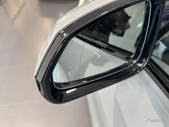 BMW SERIE 1 F70 - voiture d'occasion - Photo 8