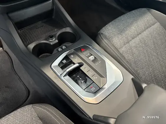 BMW SERIE 1 F70 - voiture d'occasion - Photo 20