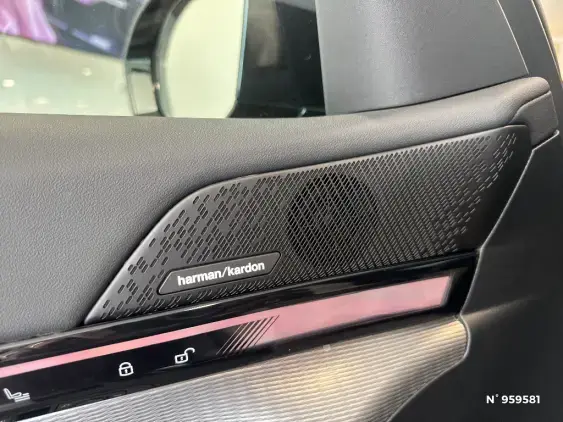 BMW SERIE 5 BERLINE G60 - voiture d'occasion - Photo 15