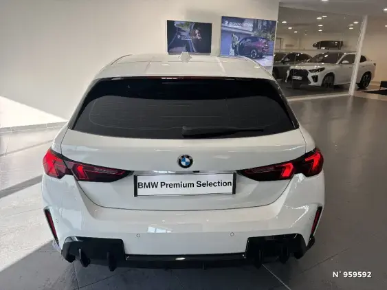 BMW SERIE 1 F70 - voiture d'occasion - Photo 4