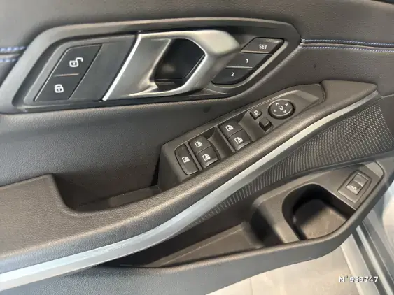 BMW SERIE 3 TOURING VII - voiture d'occasion - Photo 24