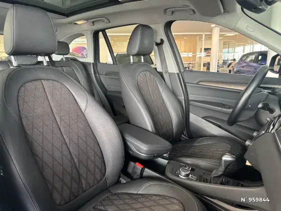 BMW X1 F48 LCI - voiture d'occasion - Photo 11