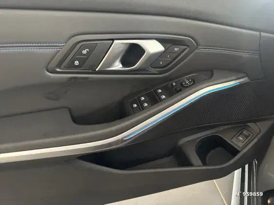 BMW SERIE 3 TOURING VII - voiture d'occasion - Photo 22