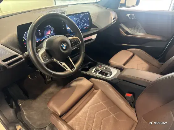 BMW SERIE 1 F70 - voiture d'occasion - Photo 21
