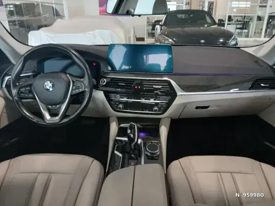 BMW SERIE 5 G30 LCI - voiture d'occasion - Photo 9