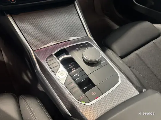 BMW SERIE 3 TOURING VII - voiture d'occasion - Photo 21