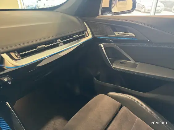 BMW iX1 U11 - voiture d'occasion - Photo 17