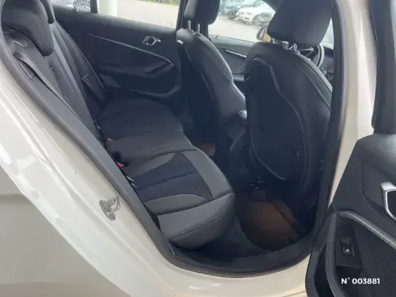 BMW SERIE 1 F40 - voiture d'occasion - Photo 9