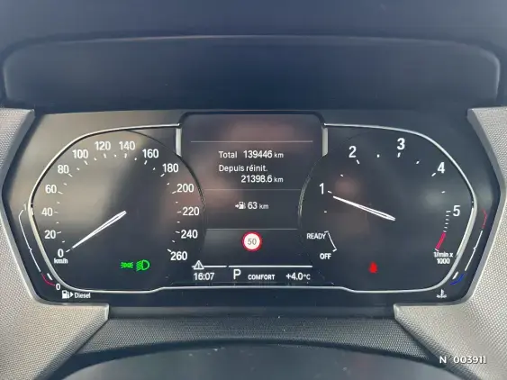 BMW SERIE 1 F40 - voiture d'occasion - Photo 12