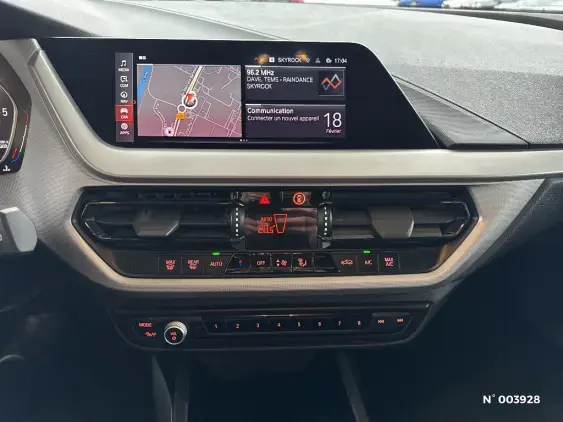 BMW SERIE 1 F40 - voiture d'occasion - Photo 13