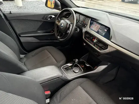 BMW SERIE 1 F40 - voiture d'occasion - Photo 10