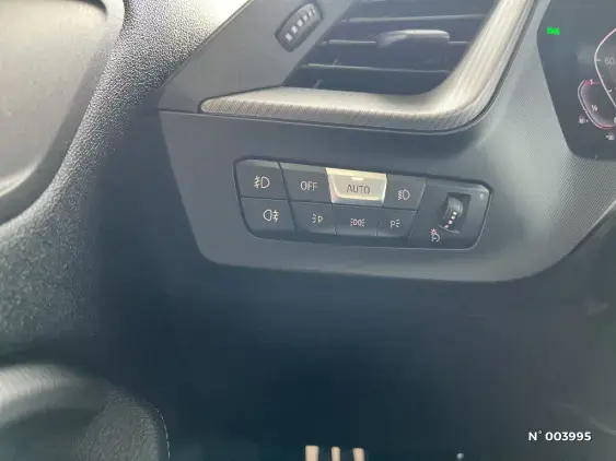 BMW SERIE 1 F40 - voiture d'occasion - Photo 14