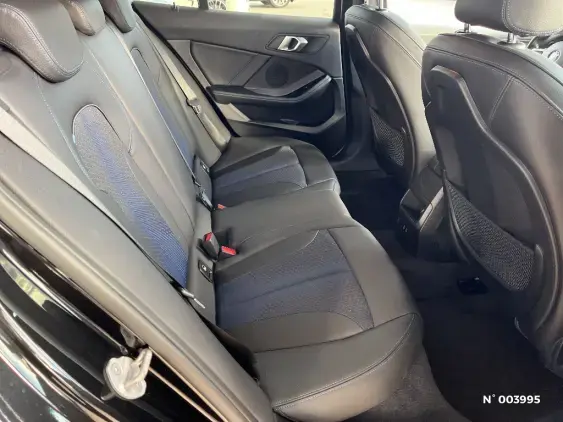 BMW SERIE 1 F40 - voiture d'occasion - Photo 11