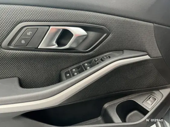 BMW SERIE 3 TOURING VII - voiture d'occasion - Photo 19