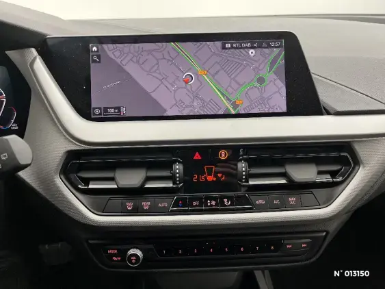 BMW SERIE 1 F40 - voiture d'occasion - Photo 13