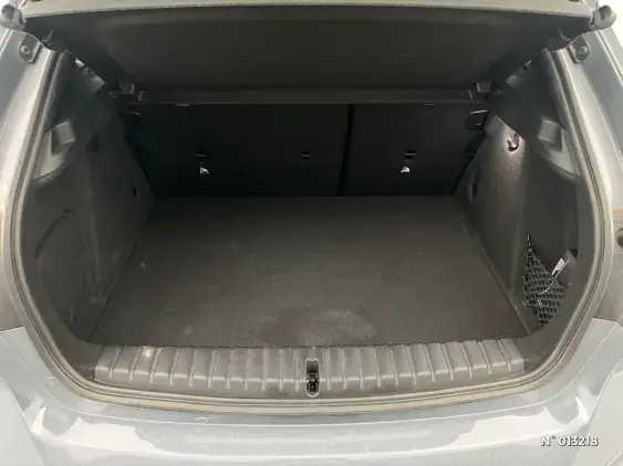 BMW SERIE 1 F40 - voiture d'occasion - Photo 7