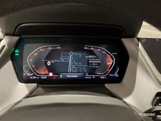 BMW SERIE 1 F40 - voiture d'occasion - Photo 10