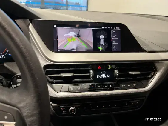 BMW SERIE 1 F40 - voiture d'occasion - Photo 12