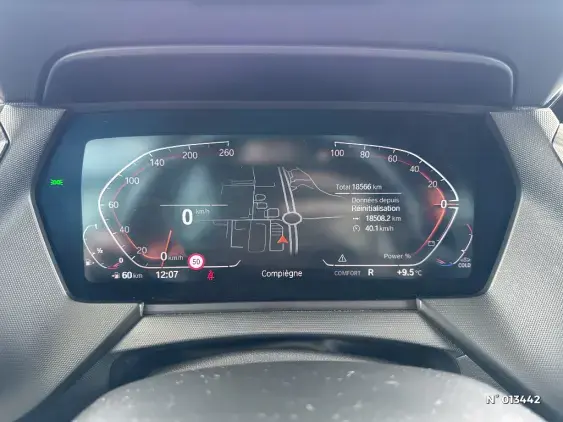 BMW SERIE 1 F40 - voiture d'occasion - Photo 12