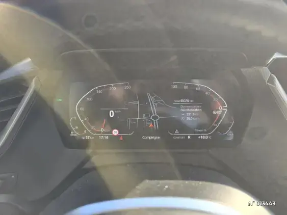 BMW SERIE 1 F40 - voiture d'occasion - Photo 12