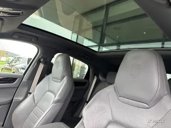 PORSCHE CAYENNE COUPE III - voiture d'occasion - Photo 15