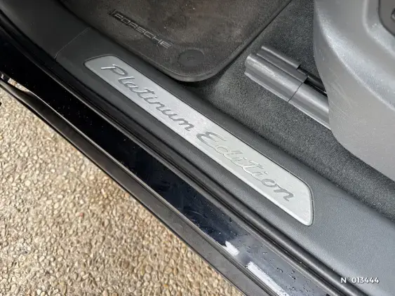 PORSCHE CAYENNE COUPE III - voiture d'occasion - Photo 30