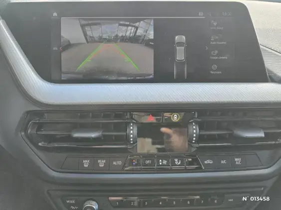 BMW SERIE 1 F40 - voiture d'occasion - Photo 14