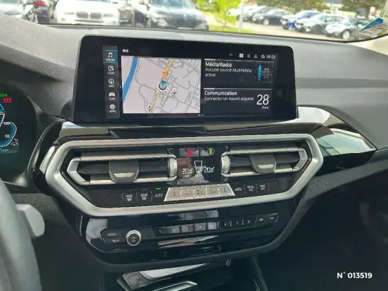 BMW X3 III - voiture d'occasion - Photo 11