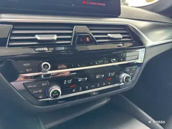 BMW SERIE 5 TOURING VI - voiture d'occasion - Photo 13