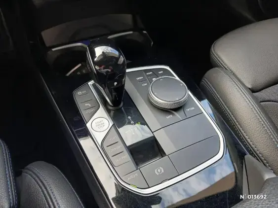 BMW SERIE 1 F40 - voiture d'occasion - Photo 14