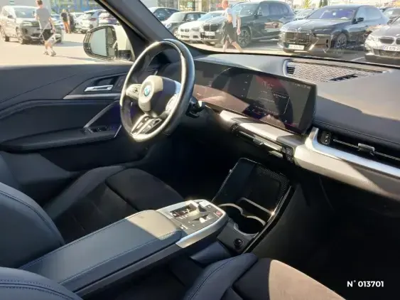 BMW iX1 U11 - voiture d'occasion - Photo 9
