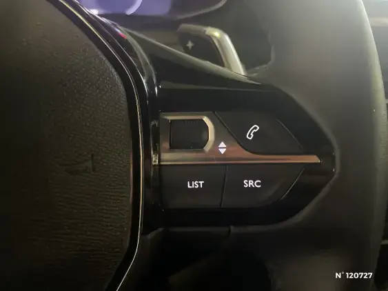 PEUGEOT 2008 II - voiture d'occasion - Photo 25