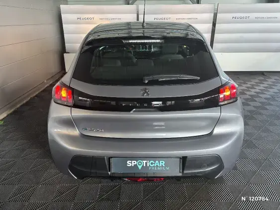 PEUGEOT 208 ELECTRIQUE II - voiture d'occasion - Photo 6