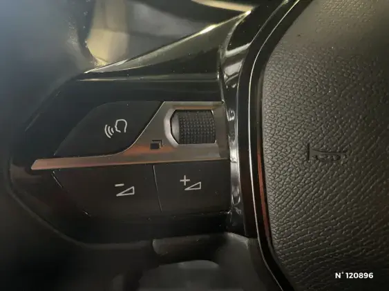 PEUGEOT 2008 ELECTRIQUE II - voiture d'occasion - Photo 24