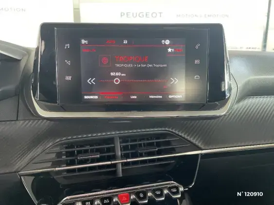PEUGEOT 2008 II - voiture d'occasion - Photo 13