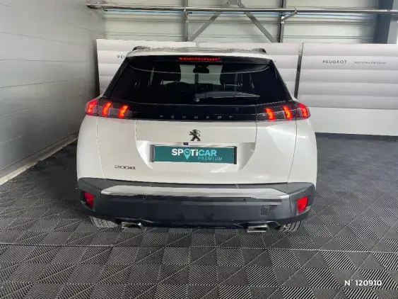 PEUGEOT 2008 II - voiture d'occasion - Photo 6
