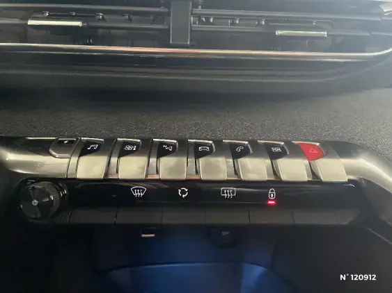 PEUGEOT 3008 II - voiture d'occasion - Photo 28