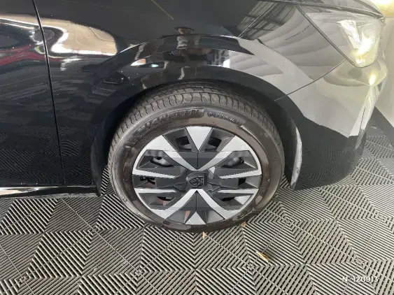 PEUGEOT 208 II - voiture d'occasion - Photo 8