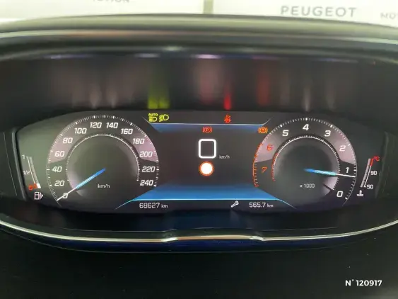 PEUGEOT 3008 II - voiture d'occasion - Photo 12