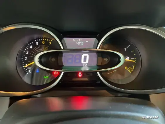 RENAULT CLIO IV - voiture d'occasion - Photo 12