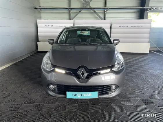 RENAULT CLIO IV - voiture d'occasion - Photo 3