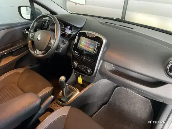 RENAULT CLIO IV - voiture d'occasion - Photo 10
