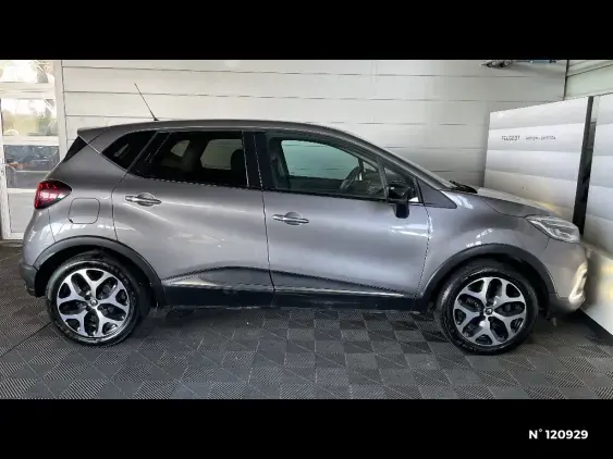 RENAULT CAPTUR - voiture d'occasion - Photo 5