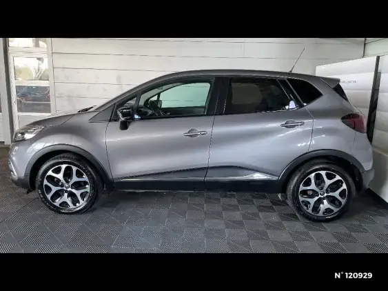 RENAULT CAPTUR - voiture d'occasion - Photo 2