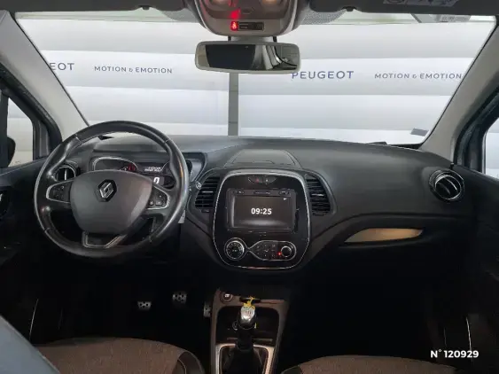 RENAULT CAPTUR - voiture d'occasion - Photo 9