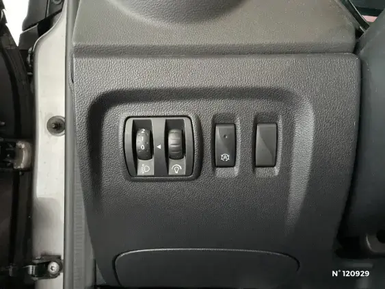 RENAULT CAPTUR - voiture d'occasion - Photo 15