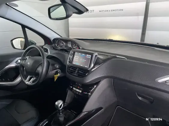 PEUGEOT 2008 - voiture d'occasion - Photo 10